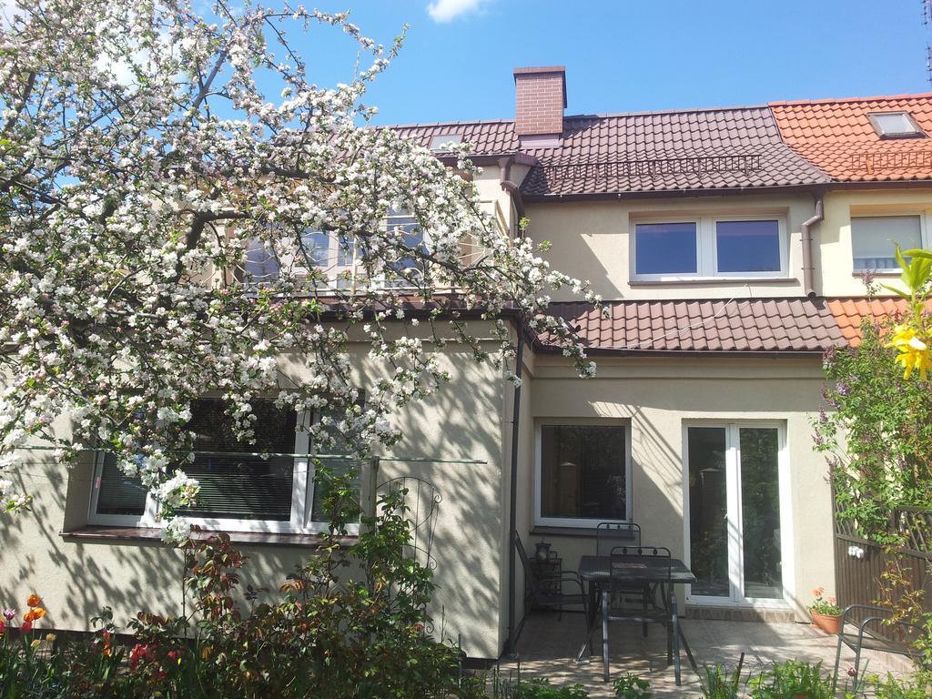 Cozy Apartment With Garden Gdańsk Kültér fotó