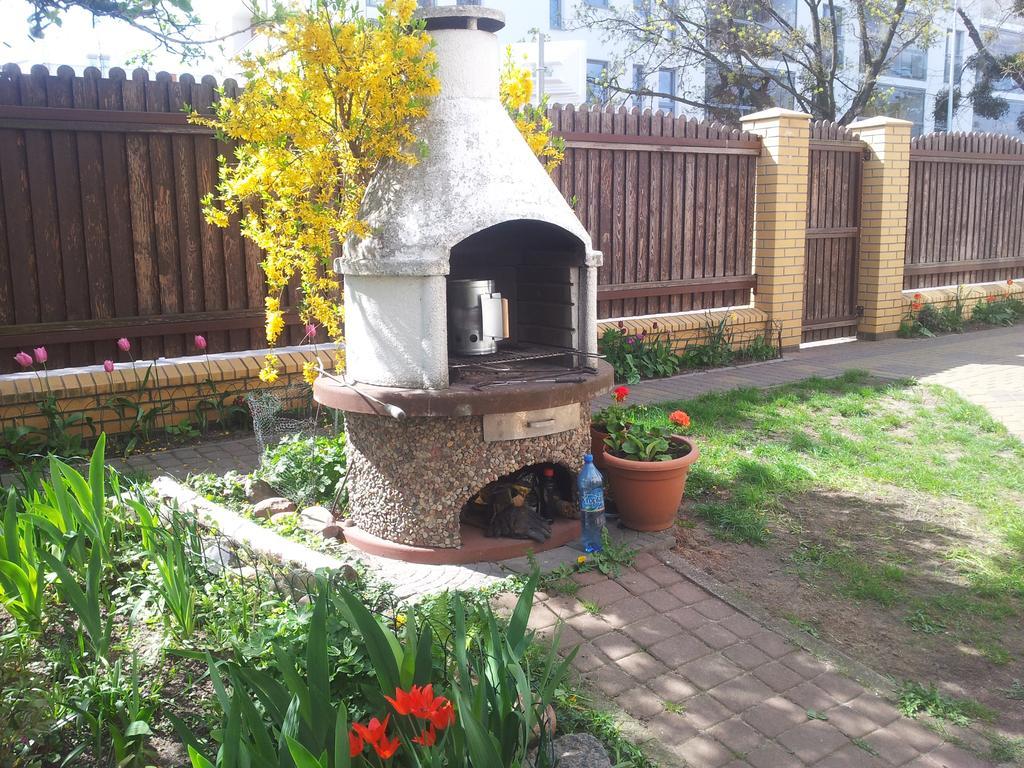 Cozy Apartment With Garden Gdańsk Kültér fotó